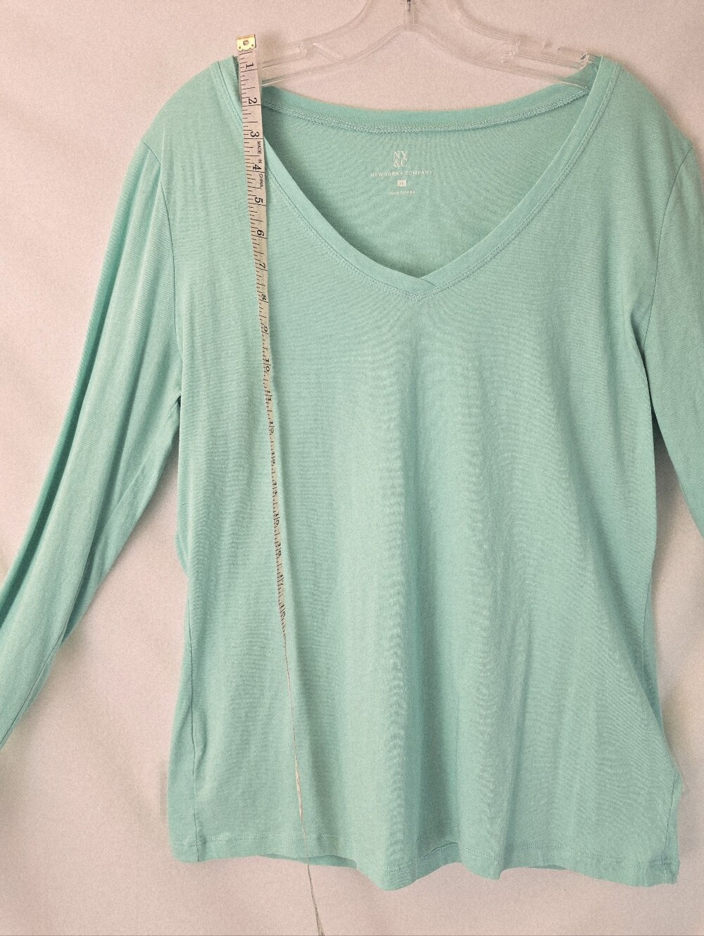 NY&C Mint Green V-Neck Long Sleeve Cotton Tee Shirt - Size XL - Picture 4 of 10